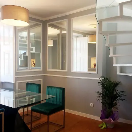 Design With Rooftop Terrace And 180-degree River&city Views 公寓 Lisboa