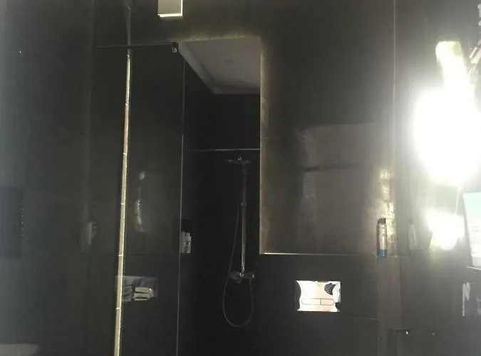 Design With Rooftop Terrace And 180-degree River&city Views Διαμέρισμα Lisboa