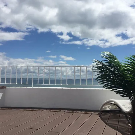 דירה Design With Rooftop Terrace And 180-degree River&city Views ליסבון